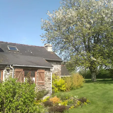 Le Petit Promenant Semesterbostad La Bazoque