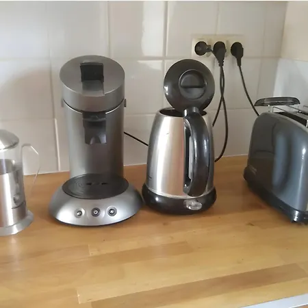 Le Petit Promenant *