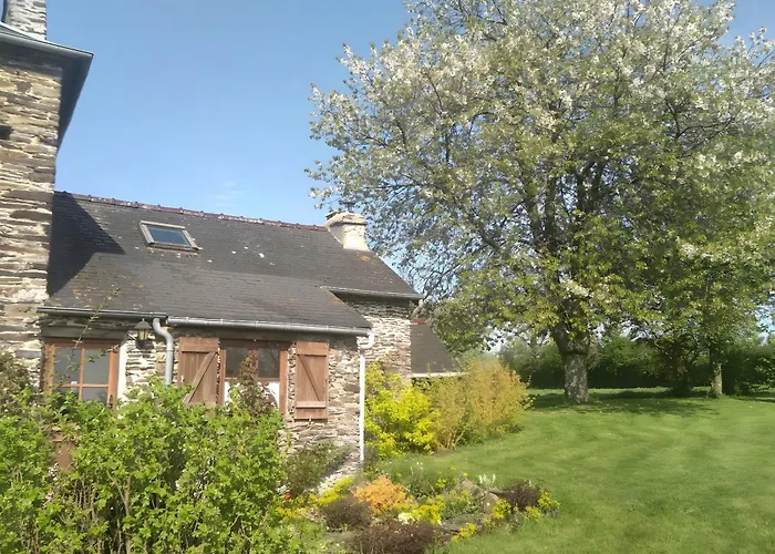 Le Petit Promenant Casa de Férias La Bazoque
